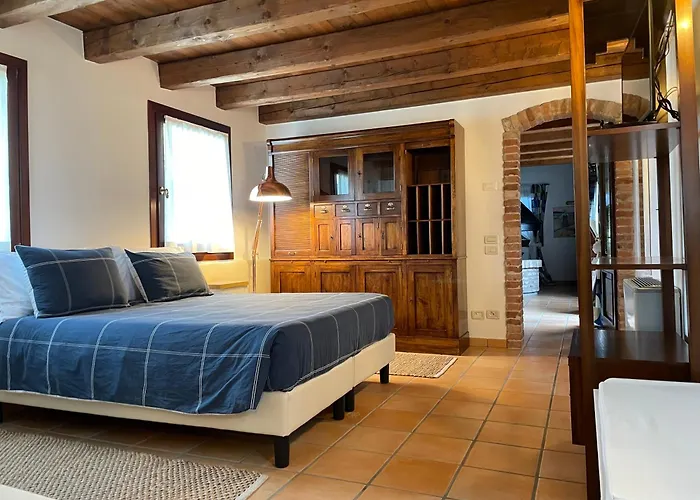 Villa Tania